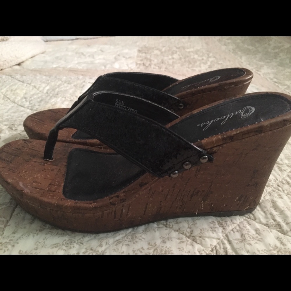 black sparkle wedges